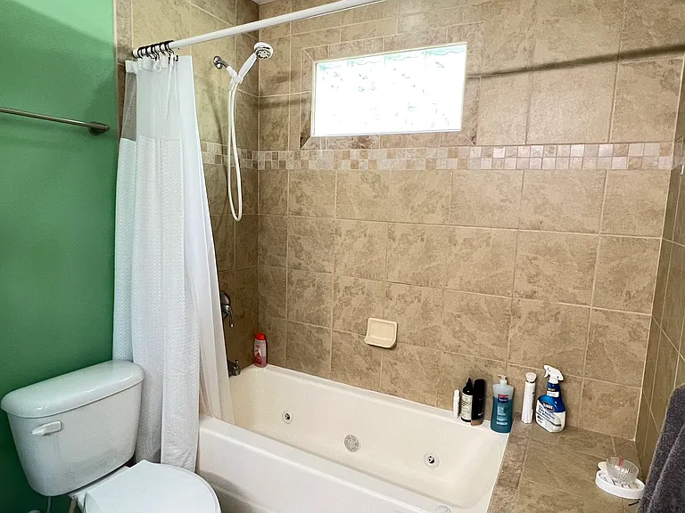 8202 Edwin Dr — Photo 19