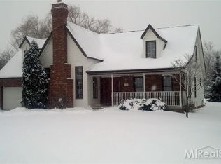 5554 Nathan E, Sterling Heights, MI 48310