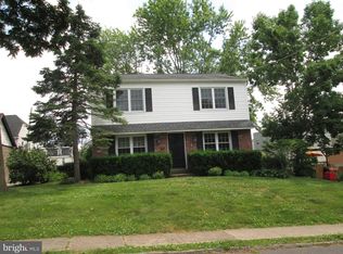 32 Forest Ave, Ambler, PA 19002