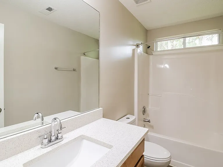 229 Lossie Ln — Photo 14