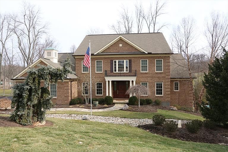 1st image of 3881 Beacon Woods Dr