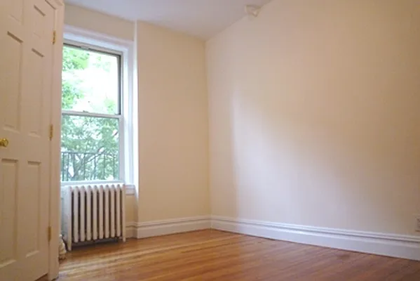 Rented by New York Quality Living Downtown | media 19