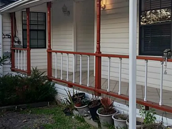 25 Miriam St, Baytown, TX 77520