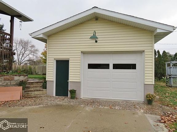 5th image of 1208 S 1st Ave