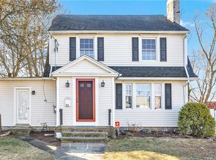 559 Allyndale Dr, Stratford, CT 06614