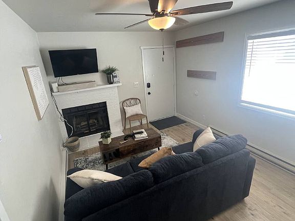 2nd image of 256 Cove Blvd #7