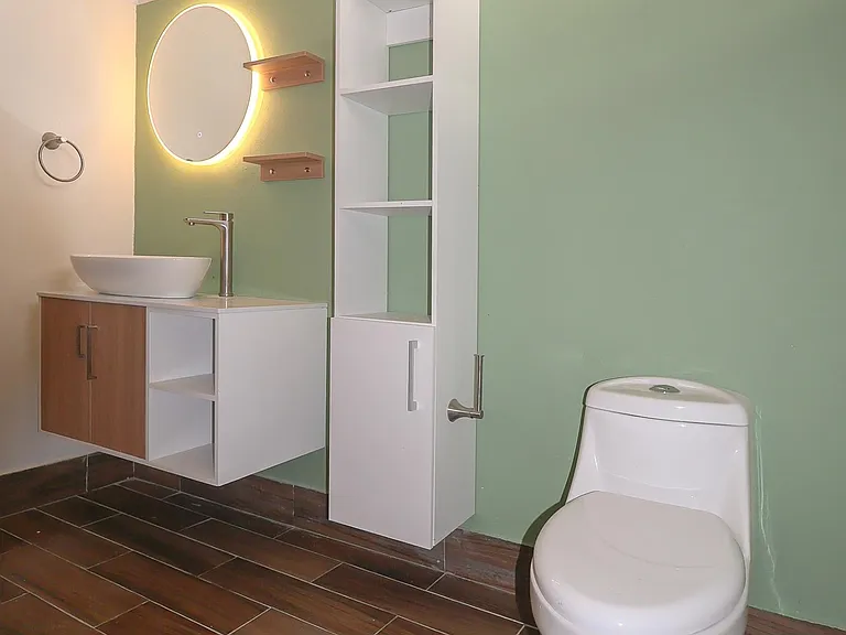 423 Calle R — Photo 11