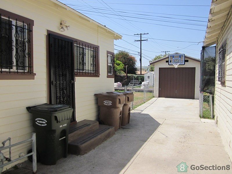 2nd image of 9015 S Budlong Ave