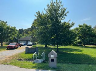 5488 N Farm Road 155, Springfield, MO 65803