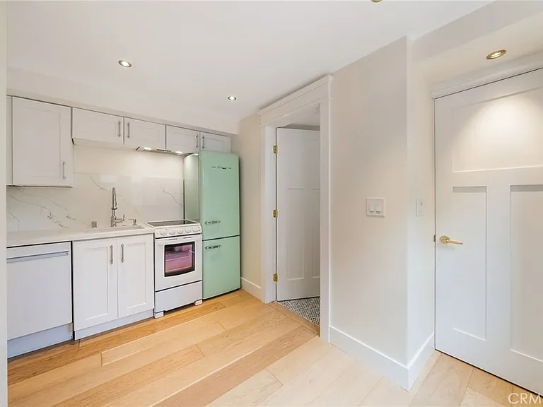31729 Fairview Rd — Photo 5