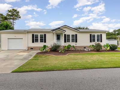 4462 Manitook Dr., Little River, SC, 29566