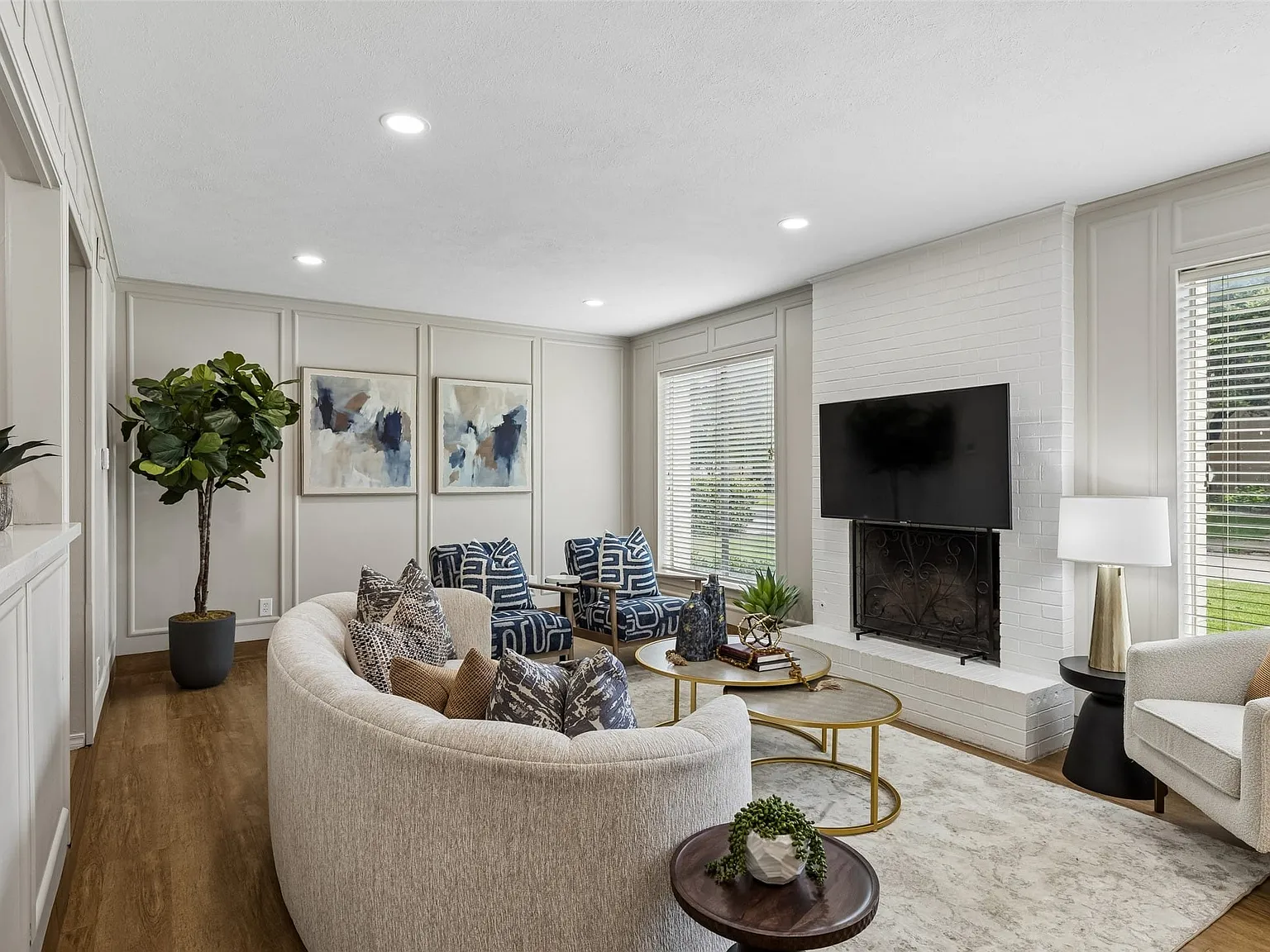 3 bed, 2.5 bath, 1856 sqft, $2,695 — Photo 1