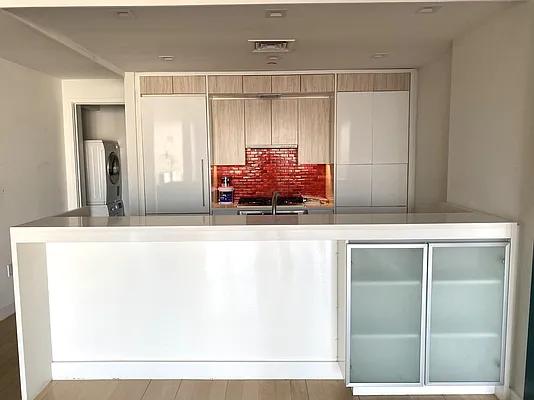 Rented by BARNES New York | media 20