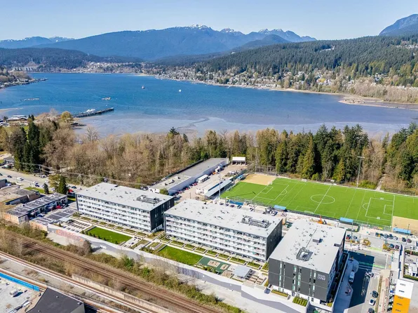 3075 Murray St #614, Pt Moody, BC V3H 1X1