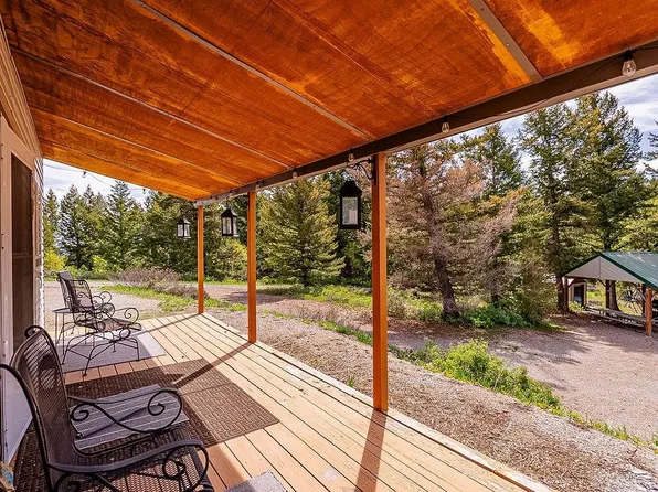 53 Squaw Crk, Lava Hot Springs, ID 83246