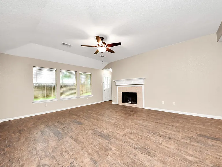 14610 Hazy Ridge Ln — Photo 13