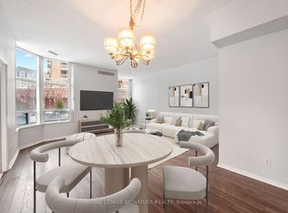 5 Emerald Ln #102, Vaughan, ON L4J 8P7