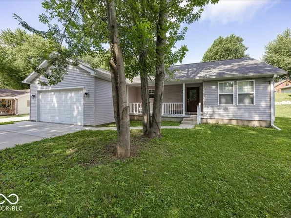 336 N Madison St, Knightstown, IN 46148