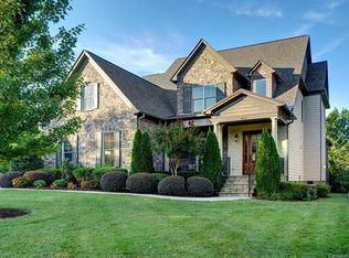 19114 Golden Bear Cres, Davidson, NC 28036