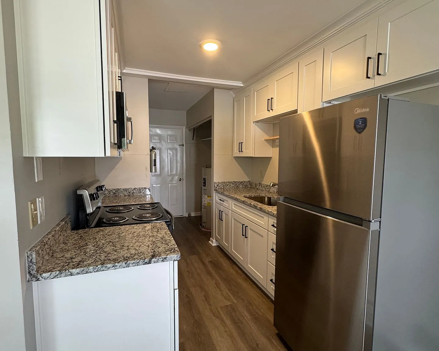 7594 Bellehaven Drive (Unit 14) — Photo 3