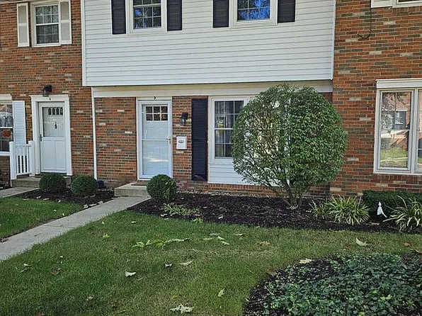 140 Lafayette St Unit 5, Medina, OH 44256