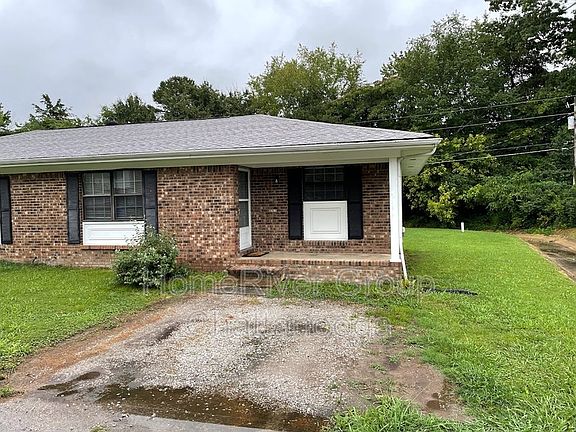 2nd image of 4708 Metro Park Ln #A