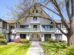 42160 Woodward Ave UNIT 78, Bloomfield Hills, MI