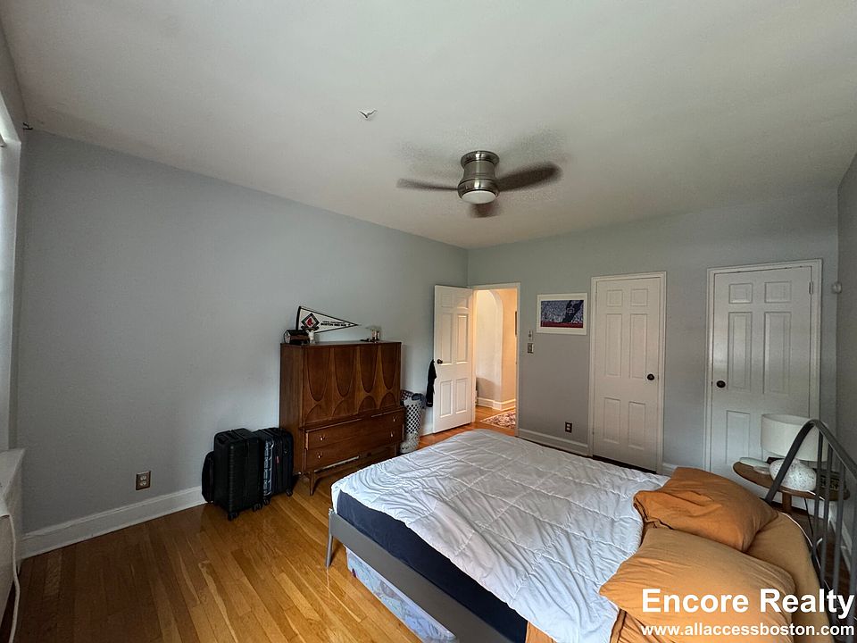 1st image of 105 Longwood Ave #6A