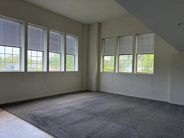 350 Cypress St #8 — Photo 5