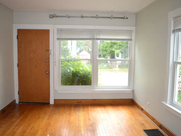 142 S Marquette St #1, Madison, WI 53704