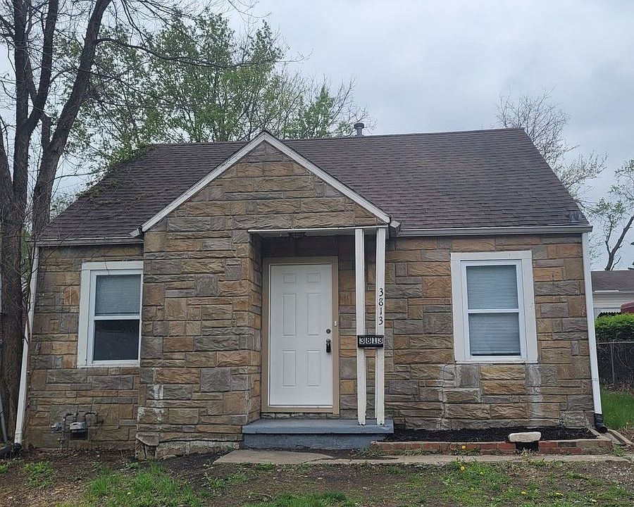1st image of 3813 E 53rd Ter