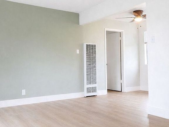 2nd image of 421 West St #8