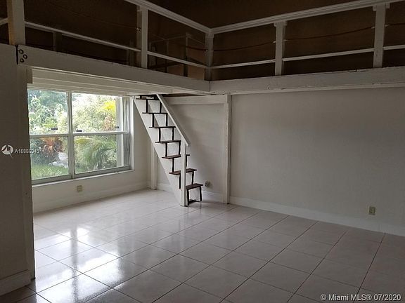 3rd image of 8009 SW 6th Ct