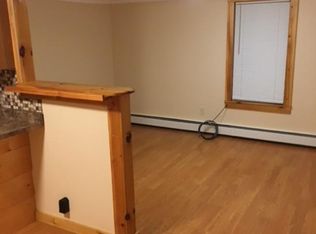 18 1st Ave, Dudley, MA 01571