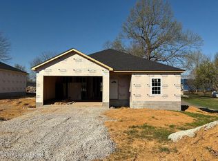 333B 1st St, Vine Grove, KY