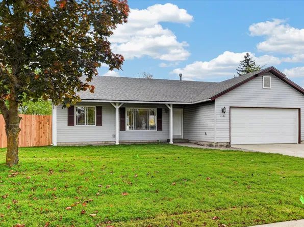 1220 E Stetson Ave, Post Falls, ID 83854