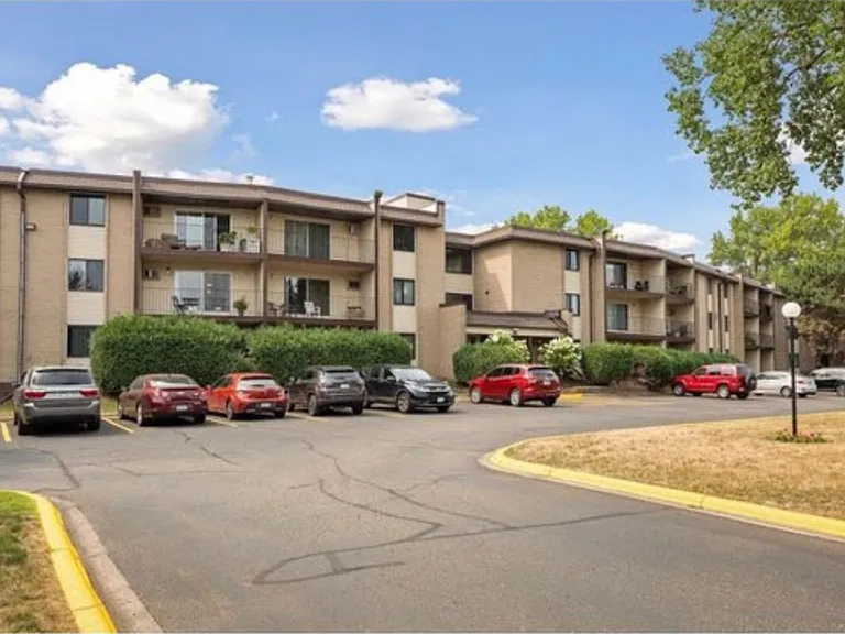 1620 Highway 36 W #100 — Photo 14