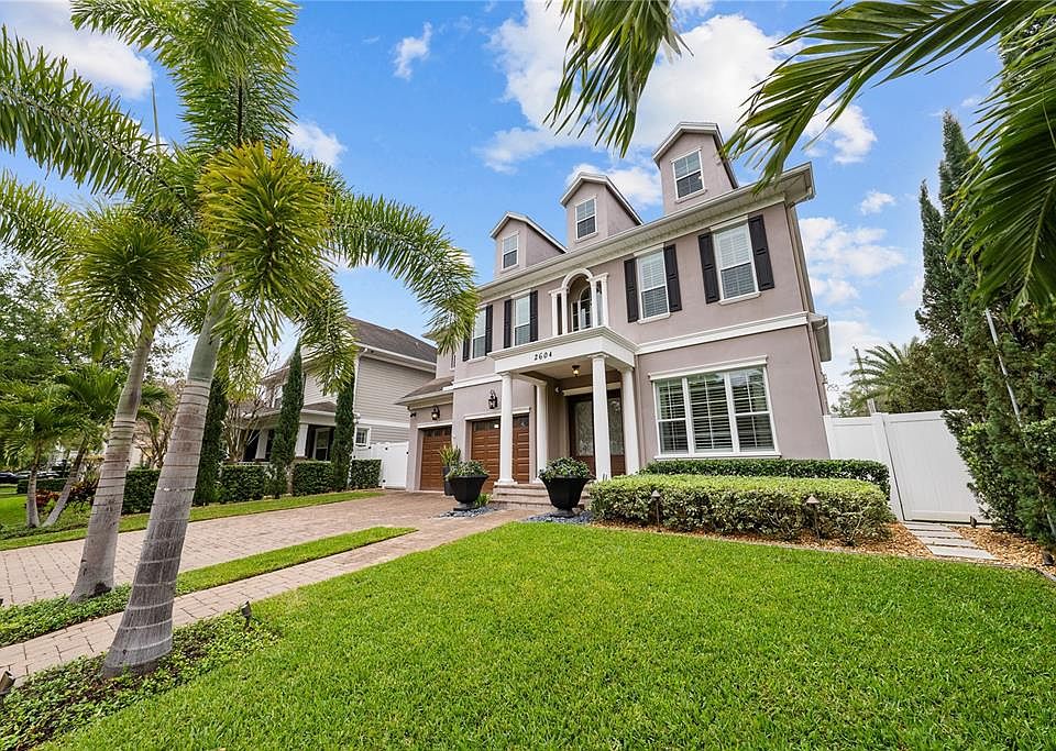 1st image of 2604 W PARKLAND BOULEVARD