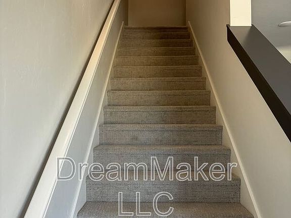 4th image of 1028 Varenna Ln