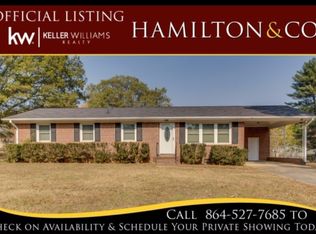 21 Woodleigh Dr, Taylors, SC 29687