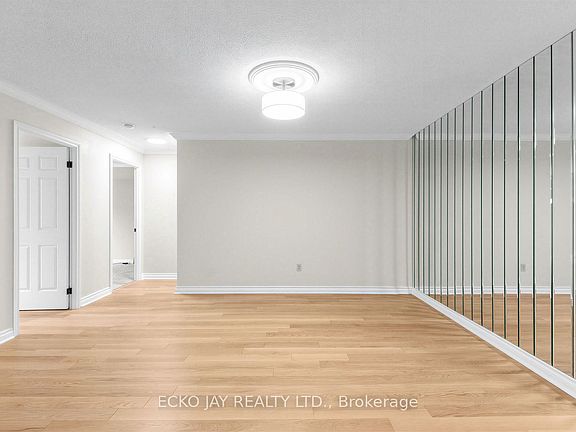 3rd image of 1200 Don Mills Rd #412
