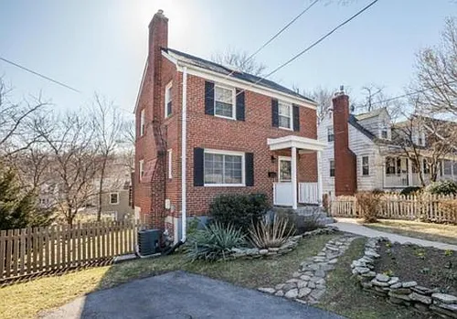 10523 Saint Paul St Photo 1