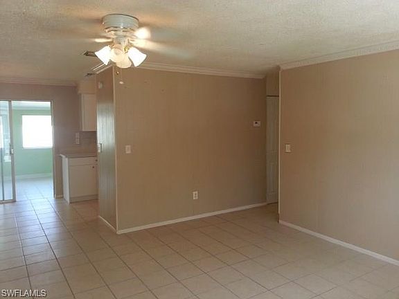 3rd image of 2071 Brooklawn Dr
