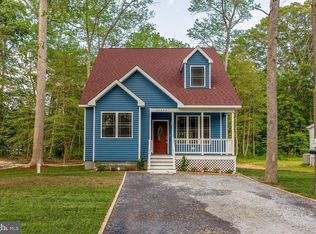 16 Mitchell Ave, Ocean View, DE 19970