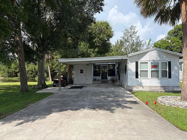 3200 W Green Dr, North Fort Myers, FL 33917