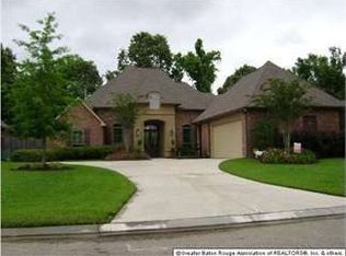 40062 Summer Brooke Ave, Prairieville, LA 70769