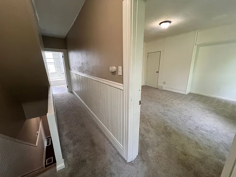 1104 Brabec St — Photo 12