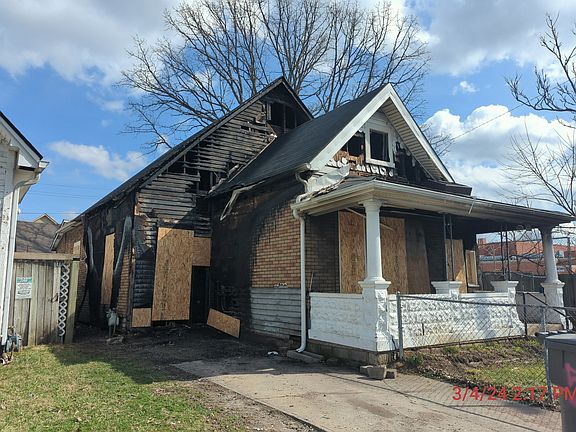 3rd image of 559 N Beville Ave