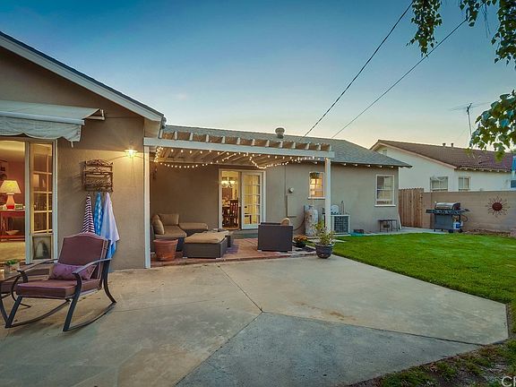 5th image of 11612 Norma Ln