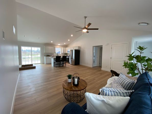 9150 Cottage Xing #23, Richland, MI 49083